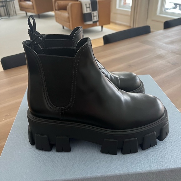 Authentic Prada Monolith brushed leather Chelsea boots size 37 - Picture 8 of 13
